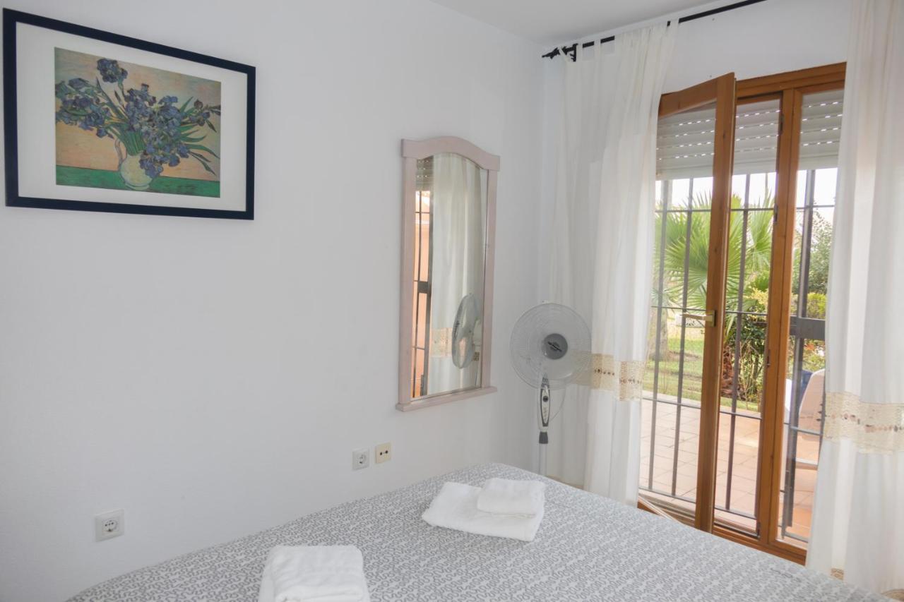 Apartamento Pink Mariposas Chiclana de la Frontera Exterior foto